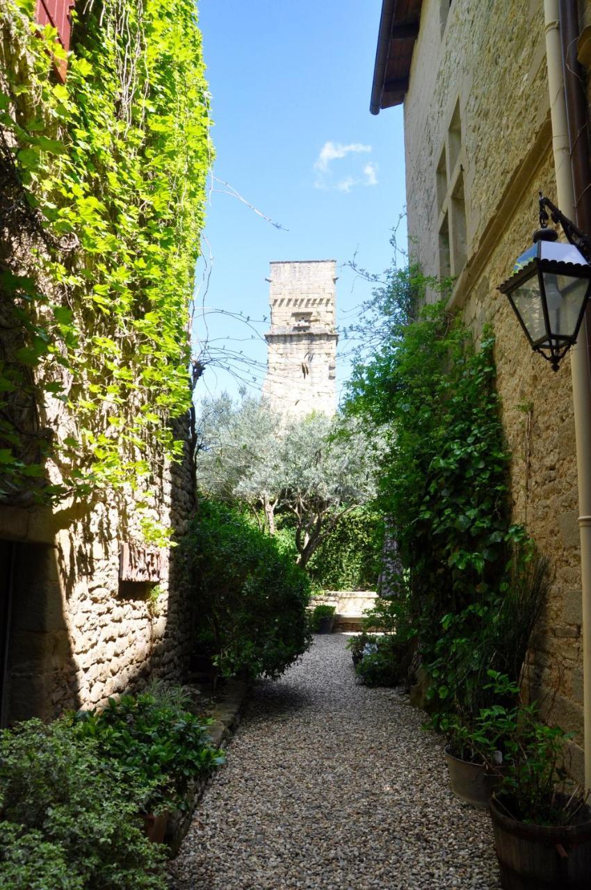 Monte Arena Bed & Breakfast Montaren-et-Saint-Mediers Exterior photo